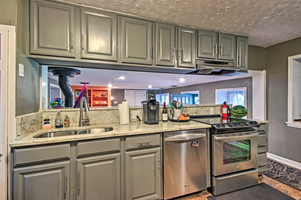 Cottage, 7 Mi To Whitetail Holiday home *